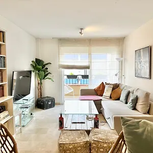 Center - Eaw Homes Apartamento